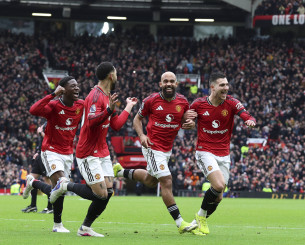 Η Γιουνάιτεντ δεν πείθει αλλά πάει για μεταγραφή που θα «σοκάρει» την Premier League και έχει να γίνει από το 1964