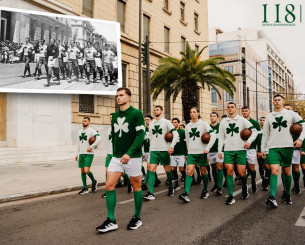 Η τρομερή αναπαράσταση της «παρέλασης» στην Πανεπιστημίου για τα 118α γενέθλια του Παναθηναϊκού