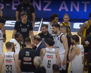 Τεράστια ένταση με Μπάρτλεϊ και οπαδούς του ΠΑΟΚ στο PAOK Sports Arena (video)