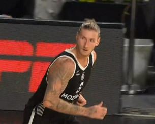 Ανατροπή στην υπόθεση Οσετκόφσκι: Ανεστάλει η τιμωρία του και είναι ξανά διαθέσιμος για την Παρτίζαν