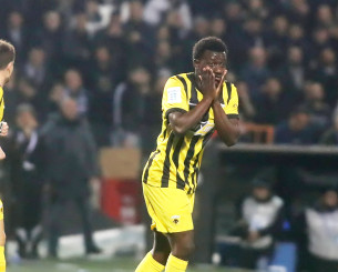 Σουτ του Κοϊτά «τράνταξε» το δοκάρι του ΠΑΟΚ (video)