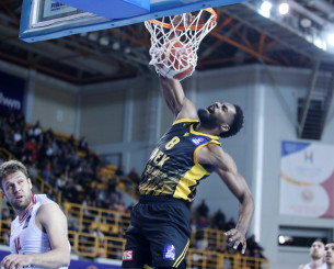 Ο Κισόν Φίζελ στο Athletiko: «Όταν επιστρέψουν όλοι οι παίκτες η ΑΕΚ θα είναι πολύ καλά»