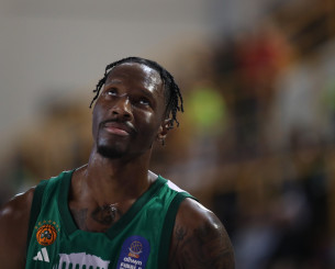 Ο Χέιζ - Ντέιβις μετά το ντεμπούτο του στον Παναθηναϊκό: «Μπορώ να παίξω και καλύτερα!»