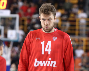 Ο Βεζένκοφ στις κλήσεις της Εθνικής Βουλγαρίας