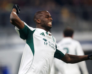 Ο Παναθηναϊκός δημοπρατεί τις φανέλες από τη πρόκριση στο Πλζεν - Στα... ύψη η τιμή του Τεττέη