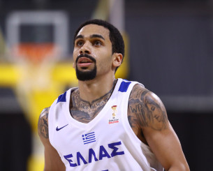 Ελάιζα αντί Ναζ Μήτρου - Λόνγκ στην προετοιμασία της Εθνικής για Μαυροβούνιο