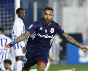 Ο Πανσερραϊκός πήρε παλικαρίσιο βαθμό στο 92' - Χαμένη ευκαιρία για τον Ατρόμητο