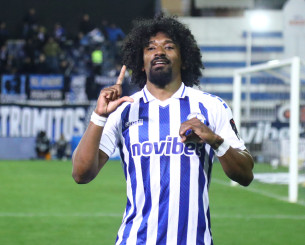 Το ασύλληπτο γκολ του Μουτουσαμί για το 2-1 του Ατρομήτου (video)