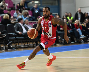 Ο Μόρις επέστρεψε δυναμικά στη δράση για τον Ολυμπιακό και φώναξε «παρών» για τον τελικό