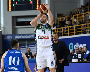 Ρογκαβόπουλος: «Ο Ντέιβις είναι τεράστια μεταγραφή για την ομάδα, περαστικά στον Μιλουτίνοφ»