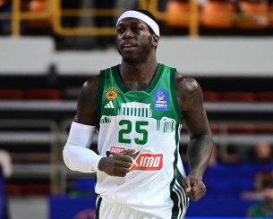 Το δώρο του Ναν που συγκίνησε τη μικρή φίλη του Παναθηναϊκού (video)