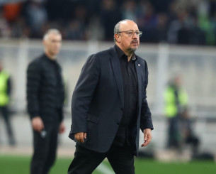 Μπενίτεθ: «Θα προκριθούμε αν παίξουμε όπως στο δεύτερο ημίχρονο - Δείξαμε σημάδια εξέλιξης»