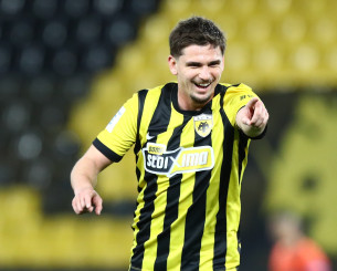 Με πλασέ του Μαρίν το 4-0 της ΑΕΚ (video)