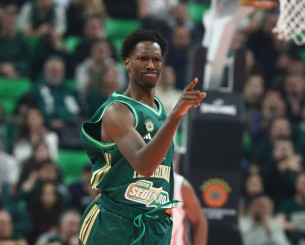 Το ευρωπαϊκό ντεμπούτο του Χέιζ-Ντέιβις στα «πράσινα» μέσα απ' την κάμερα της EuroLeague (video)