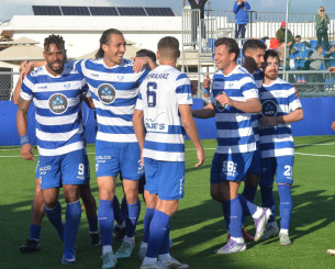 Ξέσπασε ο πρόεδρος της Ελλάς Σύρου: «Δεχόμαστε πόλεμο, προετοιμαζόμαστε από τώρα για τα επόμενα ματς»