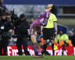 Με ήρωα τον γκολκίπερ Πέρι η Λιντς πέρασε την Μπέρμιγχαμ στα πέναλτι