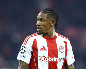 Αντρέ Λουίζ: «Πηγαίνει πολύ καλά η προσαρμογή μου στον Ολυμπιακό»