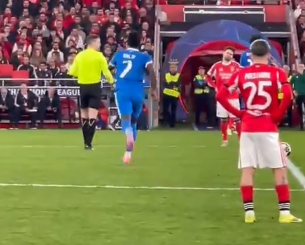 Η παράξενη υπερασπιστική γραμμή της Μπενφίκα - Τι ισχυρίζεται για την ρατσιστική επίθεση κατά του Βινίσιους