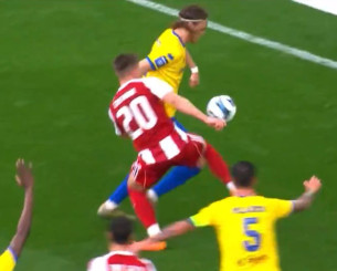 Η φάση που ο Παναιτωλικός ζήτησε πέναλτι στο Καραϊσκάκη (video)