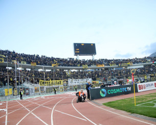 O κόσμος της ΑΕΚ εξάντλησε ήδη 8.000 εισιτήρια για το Πανθεσσαλικό - Την Τετάρτη ανοίγουν κι άλλες θύρες