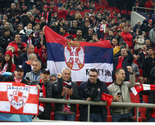 Ο Ερυθρός Αστέρας ευχήθηκε στα ελληνικά για τα γενέθλια του Ολυμπιακού