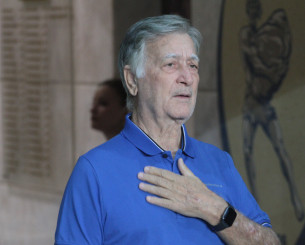 «Μπάρμπα, βάλε με μέσα» - Ο Φώτης Κωστούλας είναι ο άνθρωπος που άλλαξε την ιστορία του Παναιτωλικού