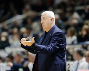 Σάκοτα: «Θα πρέπει να βρούμε ρυθμό όσο πιο γρήγορα γίνεται»