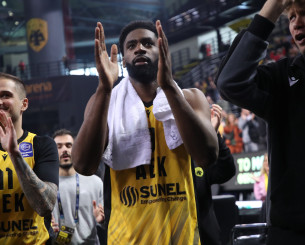 Ο Κισόν Φίζελ στο Athletiko: «Ταβάνι της ΑΕΚ είναι ο ουρανός»