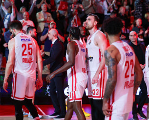 Πάθος στο παρκέ και στην εξέδρα: Η παρακάμερα του Ολυμπιακού στο Μονακό (video)