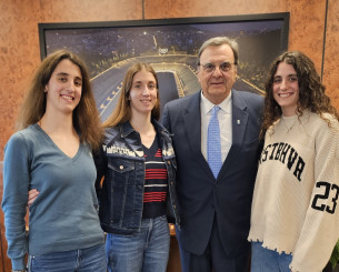 Συναντήθηκαν με τον Κούβελο οι αδερφές Αλεξανδρή: «Κλαίμε συνέχεια τις τελευταίες μέρες»