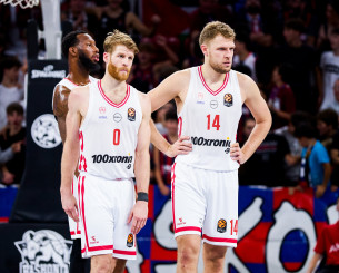 Οριστικό: Εκτός Βεζένκοφ και Γουόκαπ για το Ολυμπιακός - Παναθηναϊκός