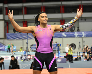 Stoiximan Πανελλήνιο κλειστού: Ο απίστευτος Καραλής απόλυτος πρωταγωνιστής την πρώτη μέρα