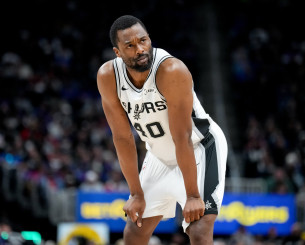 Παίκτης των Σπερς έχασε ματς από σχεδόν πέντε χρόνια επειδή τραυματίστηκε στον ύπνο του