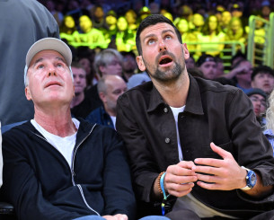 «Nole X Lakers»: Ο Τζόκοβιτς βρέθηκε στο Λος Άντζελες και φωτογραφήθηκε με ΛεΜπρόν και Ντόντσιτς!