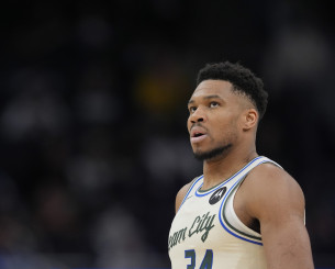 Νέα ήττα για τους Μπακς, παρά την εμφάνιση του Αντετοκούνμπο