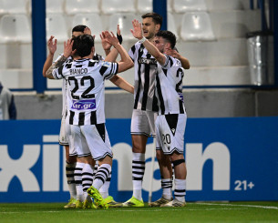 Για νίκη κορυφής ο ΠΑΟΚ κόντρα στον επικίνδυνο Λεβαδειακό αλλά και σε βαρύ κλίμα