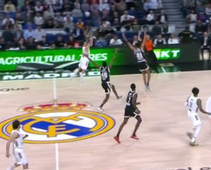 Το buzzer-beater ημιχρόνου του Καμπάτσο από το κέντρο (video)