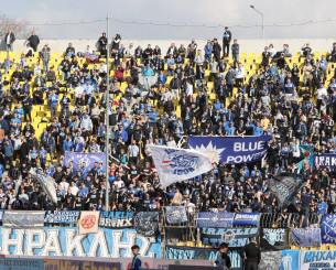 Ο κόσμος του Ηρακλή αποθέωσε στο Καυτανζόγλειο την ομάδα για την άνοδο (video)