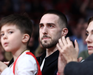 Φορτούνης στο Athletiko: «Όταν βρίσκομαι εδώ θα έρχομαι πάντα να βλέπω τον Ολυμπιακό»