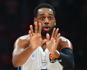 Ο... μαέστρος Φλιν και η κυριαρχία της Μπαχτσεσεχίρ «βύθισαν» κι άλλο την Εφές