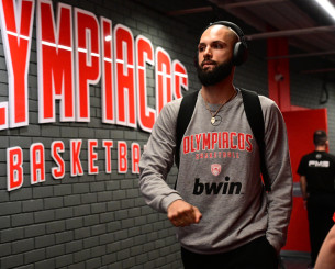 Αυτό είναι το νέο αμάξι του Φουρνιέ - Το «θηρίο» των 160.000 ευρώ (video)