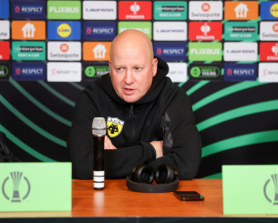 Live streaming η συνέντευξη Τύπου του Νίκολιτς και η προπόνηση της ΑΕΚ πριν την Τσέλιε