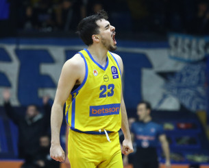 Παπαδάκης: «Εμείς σε κάθε παιχνίδι πάμε για τη νίκη, αυτό θα προσπαθήσουμε και απέναντι στην ΑΕΚ»