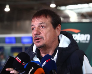 Αταμάν: «Εκτός ομάδας ο Χολμς, είναι θέμα του κλαμπ πλέον»