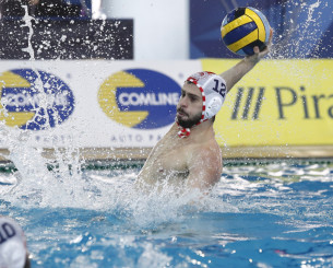 Ο Ολυμπιακός παρέμεινε αήττητος στη Water Polo League με εμφατική νίκη επί της Βουλιαγμένης