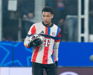 Οι αποδόσεις στο ντεμπούτο του 16χρονου κίπερ της Μπάγερν Μονάχου!