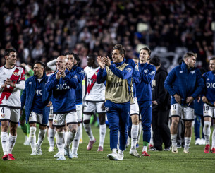 Οι πέντε παίκτες της Ράγιο Βαγιεκάνο που βρίσκονται στο όριο καρτών και κινδυνεύουν ενόψει ρεβάνς με την ΑΕΚ