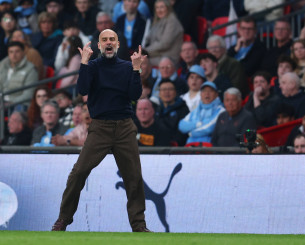 Tα απίθανα ξεσπάσματα του Γκουαρδιόλα στα γκολ του Ο' Ράιλι (video)