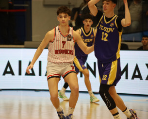 Ο Σπανούλης jr στο παρκέ και ο «Kill-Bill» με την Χοψονίδου παρακολουθούν από την κερκίδα (photos)