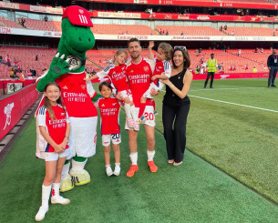 Καταγγελία από τον Ζορζίνιο για γνωστή τραγουδίστρια: «Η 11χρονη κόρη μου έφυγε κλαίγοντας»